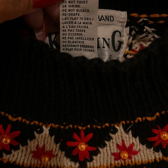 Vintage Hand Knitted 80’s Ramie & Cotton size large. Flowers, thick, colourful - Picture 6 of 9